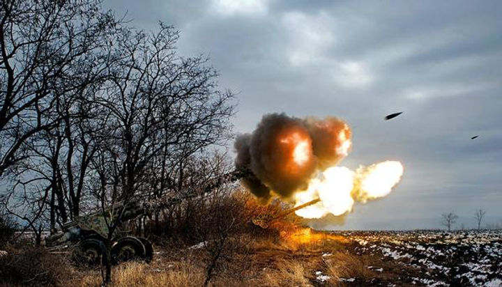 El Lado Oculto de la Guerra: La Devastadora Explotación del Medio Ambiente en Conflictos Armados El Lado Oculto de la Guerra: La Devastadora Explotación del Medio Ambiente en Conflictos Armados