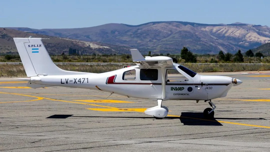 Río Negro revoluciona la prevención de incendios con tecnología avanzada de INVAP: el avión que podría cambiarlo todo