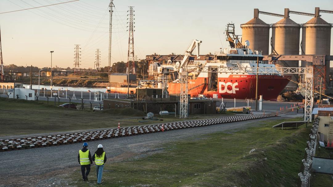 Llegaron los materiales para las obras submarinas del VMOS que transformarán a Rio Negro en el nuevo centro energetico de Argentina
