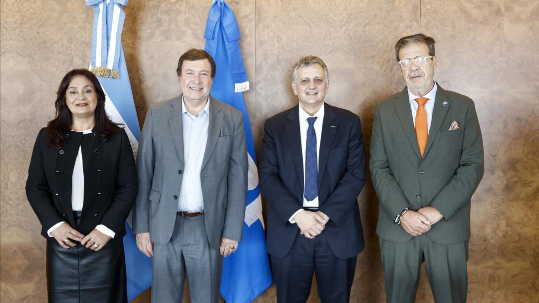 El acuerdo entre Fundación YPF y el Gobierno de Rio Negro que puede cambiar el futuro de mes de jóvenes y acelerar el desarrollo energético provincial