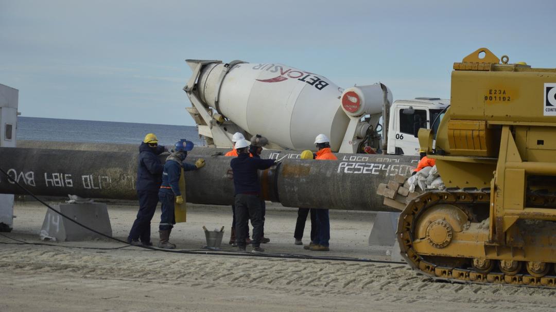 GNL en Río Negro: el riguroso control ambiental que podría definir el futuro de la mayor inversión energética de Argentina